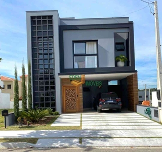 Casa em Condomínio com 3 quartos à venda no bairro Cajuru do Sul, 206m²