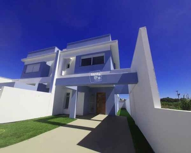 Casa para venda tem 140 metros quadrados com 3 quartos em Campeche - Florianópolis - SC