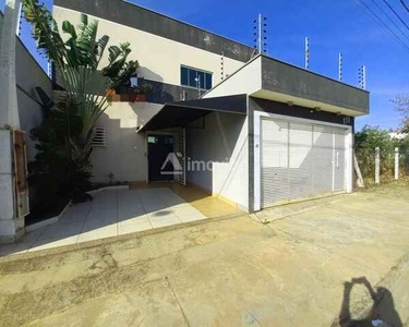 Sobrado Residencial com comércio na frente para renda no bairro jardim Adelia II - Santa B