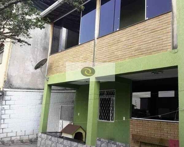 Vendo casa em lote de 360 m² no bairro Eldorado!