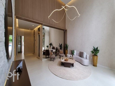 Apartamento à venda em Campo Belo com 145 m², 3 quartos, 3 suítes, 2 vagas
