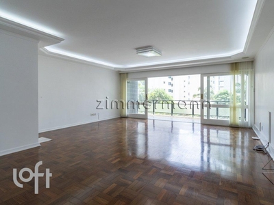 Apartamento à venda em Higienópolis com 181 m², 3 quartos, 1 suíte, 1 vaga