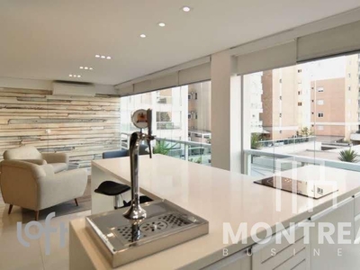 Apartamento à venda em Mooca com 204 m², 3 quartos, 3 suítes, 4 vagas