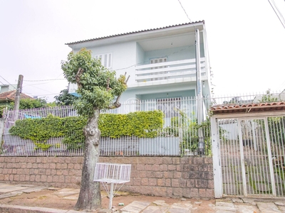 Casa 2 dorms à venda Rua Mathilde Zatar, Nonoai - Porto Alegre