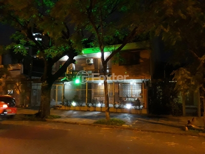 Casa 3 dorms à venda Rua Monsenhor Veras, Santana - Porto Alegre