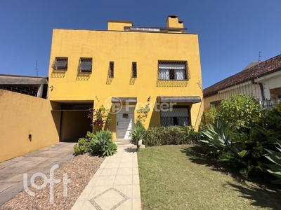 Casa 3 dorms à venda Rua Monteiro Lobato, Partenon - Porto Alegre