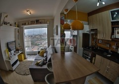 Apartamento à venda por R$ 393.000