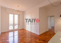 Apartamento à venda por R$ 820.000