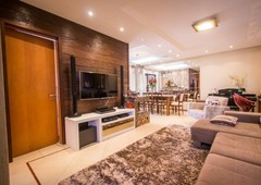 Apartamento à venda por R$ 1.049.000