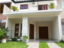 Casa à venda por R$ 390.000