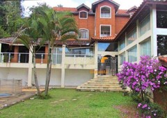 Casa de Condomínio à venda por R$ 1.800.000