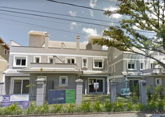 Casa de Condomínio à venda por R$ 2.675.000
