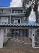 Casa de Condomínio à venda por R$ 775.000