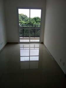 Apartamento à venda por R$ 450.000