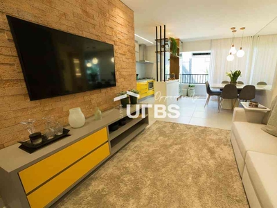 Apartamento com 3 quartos à venda no bairro Negrão de Lima, 90m²