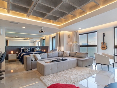 Luxuoso Loft Studio Apartamento na beira mar da Praia de Areia...