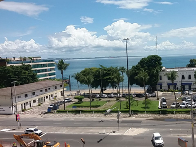 ALUGO QUARTOS NO CENTRO PARA ESTUDANTES