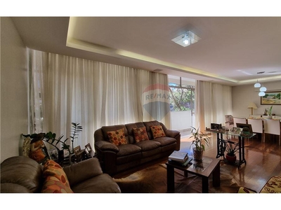 Apartamento em Funcionários, Belo Horizonte/MG de 246m² 4 quartos à venda por R$ 1.589.000,00