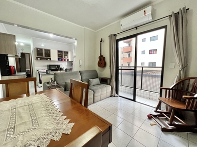 Apartamento em Vila Tupi, Praia Grande/SP de 47m² 1 quartos à venda por R$ 244.000,00