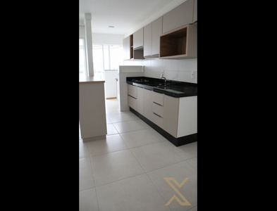 Apartamento no Bairro Vila Nova em Blumenau com 2 Dormitórios (1 suíte) e 72.41 m²