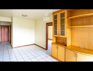 Apartamento no Bairro Vila Nova em Blumenau com 3 Dormitórios (1 suíte) e 105 m²