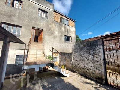 Casa 3 dorms à venda Rua São Simão, Bom Jesus - Porto Alegre