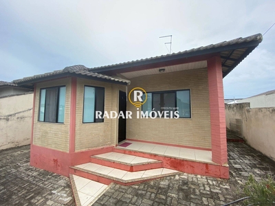 Casa em Baleia, São Pedro da Aldeia/RJ de 300m² 3 quartos à venda por R$ 449.000,00