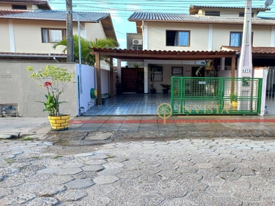 Casa em Bela Vista, Palhoça/SC de 65m² 3 quartos à venda por R$ 479.000,00