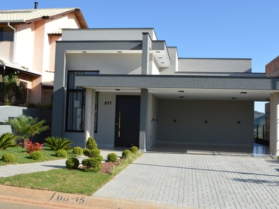 Casa em Centro, Bragança Paulista/SP de 225m² 3 quartos à venda por R$ 1.798.900,00