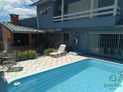 Casa em Espírito Santo, Porto Alegre/RS de 351m² 3 quartos à venda por R$ 889.000,00