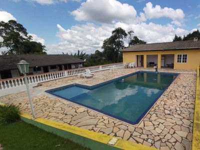 Casa em Jardim Meny, São Roque/SP de 2350m² 3 quartos à venda por R$ 649.000,00