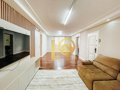 Casa em Jardim Satélite, São José dos Campos/SP de 300m² 4 quartos à venda por R$ 1.389.000,00