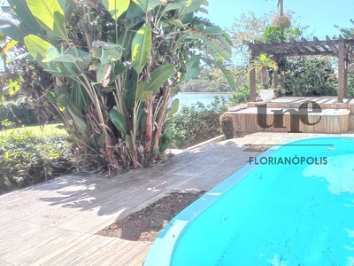Casa em Lagoa da Conceição, Florianópolis/SC de 326m² 4 quartos à venda por R$ 3.498.000,00