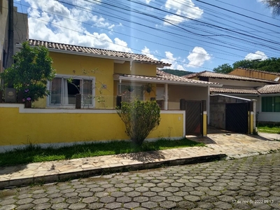 Casa em Várzea das Moças, Niterói/RJ de 152m² 3 quartos à venda por R$ 449.000,00