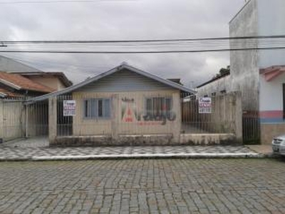 Linda Casa no bairro Sao Judas em Itajai