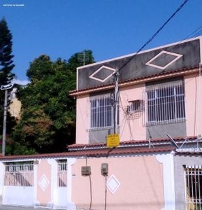 Sobrado com 2 casas em Jardim Alvorada Nova Iguacu