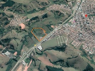 Terreno em Centro, Cambuí/MG de 120000m² à venda por R$ 7.198.000,00