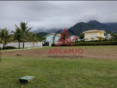 Terreno em Centro, Caraguatatuba/SP de 1700m² à venda por R$ 1.198.000,00