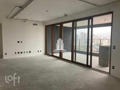 Apartamento à venda em Campo Belo com 110 m², 2 quartos, 2 suítes, 2 vagas