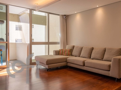 Apartamento à venda em Moema Pássaros com 127 m², 4 quartos, 1 suíte, 2 vagas