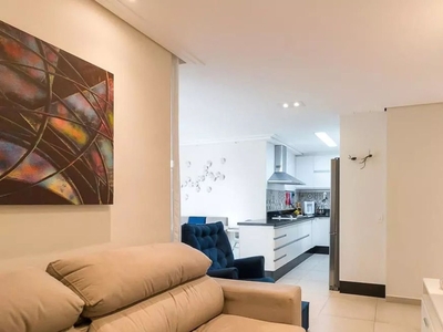 Apartamento à venda em Vila Augusta com 69 m², 2 quartos, 1 suíte, 1 vaga
