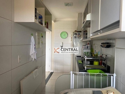 Apartamento com 2 dormitórios para alugar, 70 m² por R$ 2.800,00/mês - Paralela - Salvador