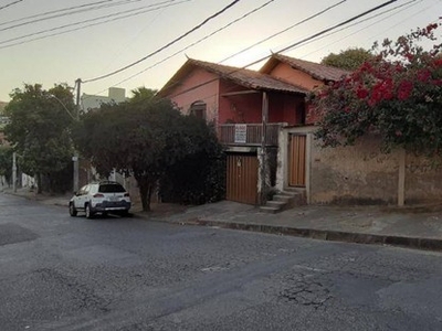 Casa com 2 dormitórios para alugar, 115 m² por R$ 1.950,00/mês - Santa Cruz - Belo Horizon