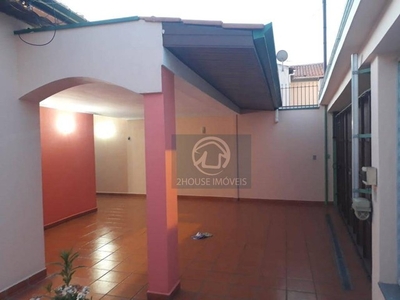 Casa com 3 dormitórios para alugar, 154 m² por R$ 3.593,00/mês - Jardim Pitangueiras II -