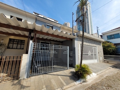 Casa/Sobrado para aluguel tem 90m², 03 dormitórios por R$ 2.750/mês no Tatuapé em São Paul