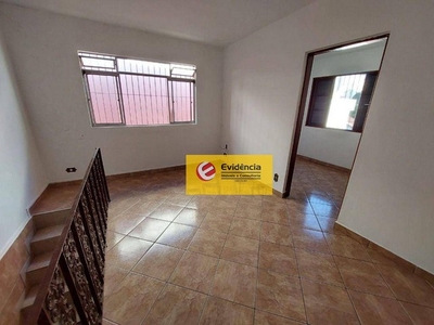 Sobrado com 2 dormitórios para alugar, 100 m² por R$ 1.360,00/mês - Vila Floresta - Santo