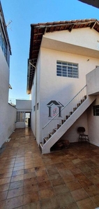 Sobrado com 2 dormitórios para alugar, 128 m² por R$ 1.855,00/mês - Loteamento Reserva Erm