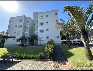 Apartamento no Bairro Badenfurt em Blumenau com 2 Dormitórios e 68 m²