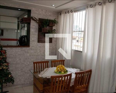 Apartamento à Venda - Parque Maracana, 2 Quartos, 45 m2