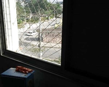 APARTAMENTO IAPI, 2 dormitórios na Rua Rio Tocantins